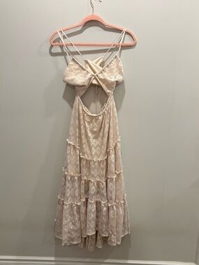 Indikah lace beige Dress with Cutout